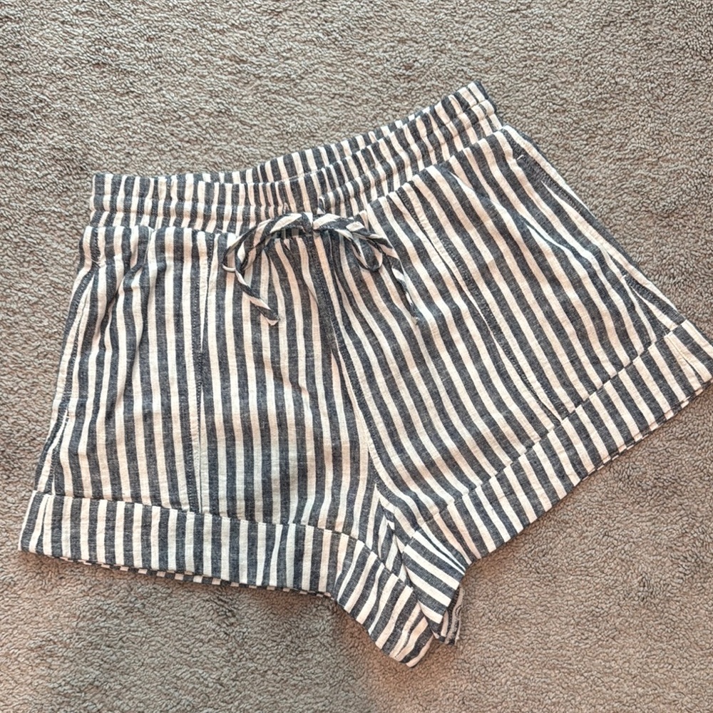 Linen Shorts